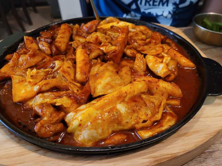  Dak-galbi Metz